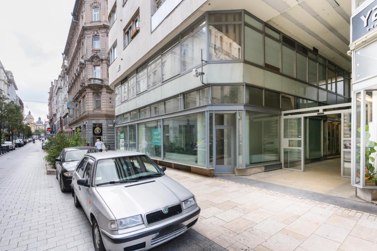 Cheerful Studio Budapest Downtown Екстер'єр фото